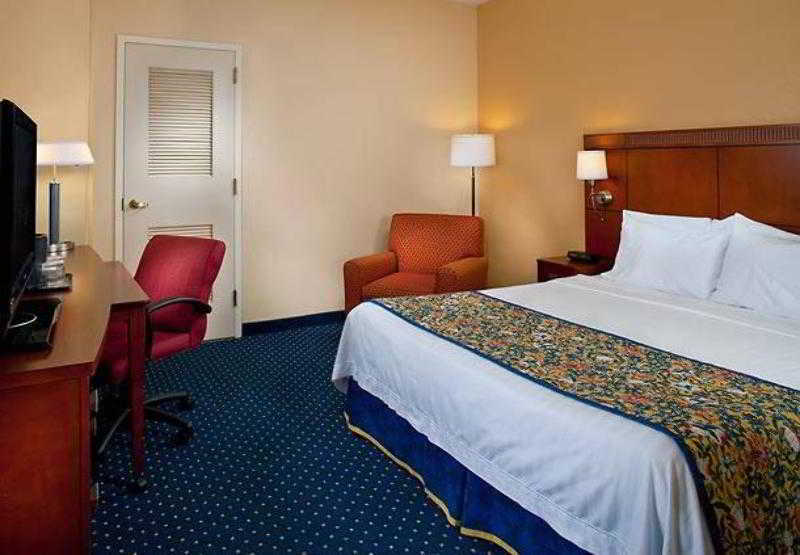 Courtyard By Marriott New Orleans Downtown Near The French Quarter Hotel Ruang foto
