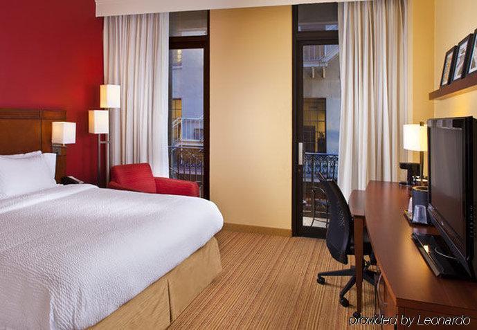Courtyard By Marriott New Orleans Downtown Near The French Quarter Hotel Bagian luar foto